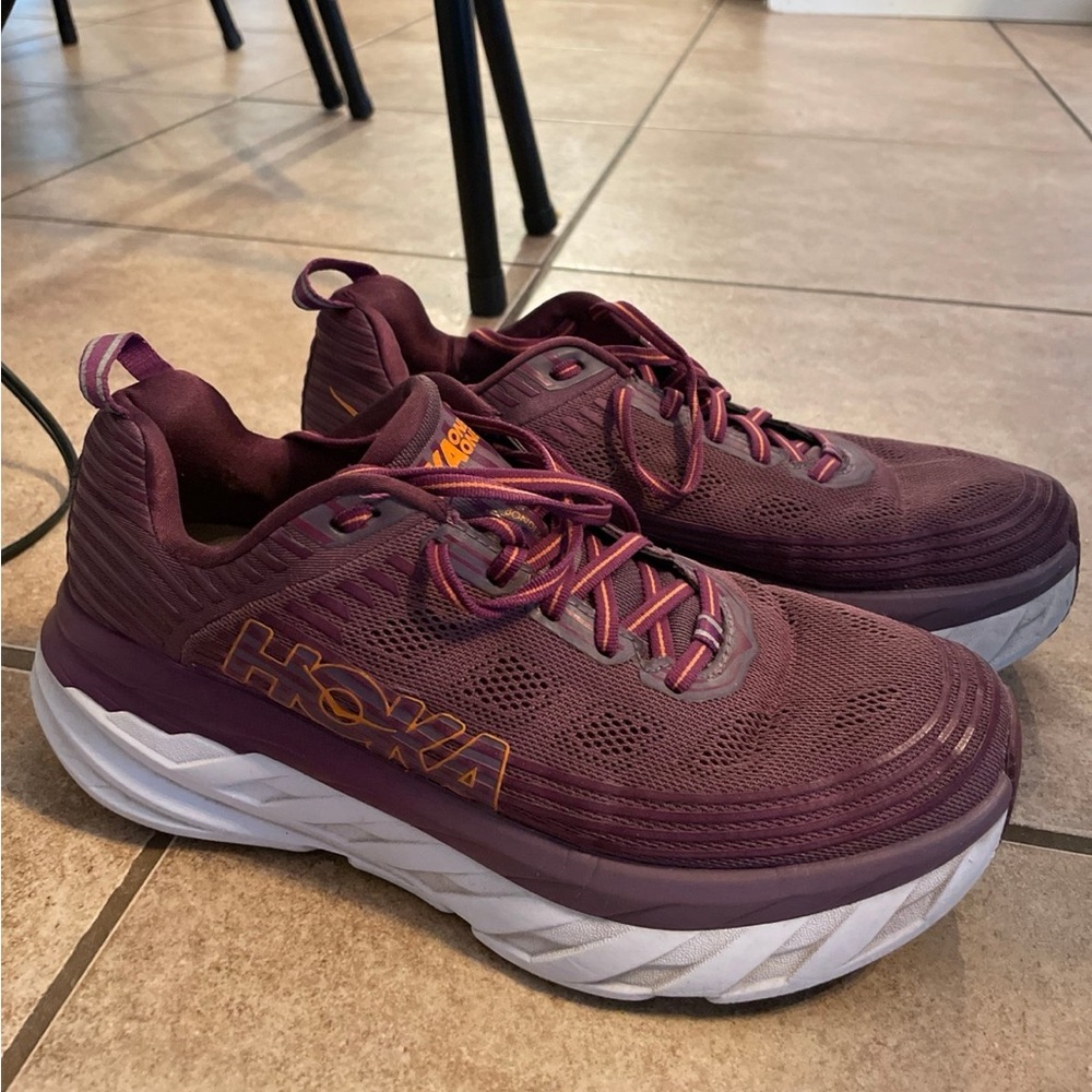 Hoka One Bondi 6, Size 10, Purple and Orange